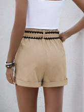 Load image into Gallery viewer, Womens Pocket Summer Clothing Lace up Casual Contrast Color Trim Shorts
