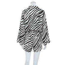 Load image into Gallery viewer, 2ps Set - Womens Satin Striped Summer Long Sleeves Cropped Cardigan Shorts Pajamas
