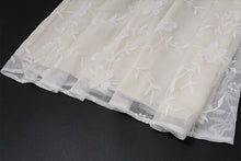 Load image into Gallery viewer, Womens Sexy Low Waist Crocheted Floral Slim Skirt
