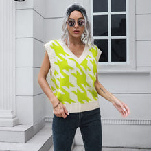 Load image into Gallery viewer, Womens Houndstooth V-neck Outer Wear Inner Wear Autumn Winter Knitwear Sweater Vest

