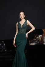 Load image into Gallery viewer, Wedding Diamond Toast Dress Bride Long Appreciation Dinner Fishtail Dress Evening Dress

