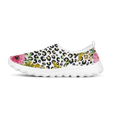 Load image into Gallery viewer, Ti Amo I love you  - Exclusive Brand  - Leopard with Pink Flowers - Women&#39;s Mesh Running Shoes
