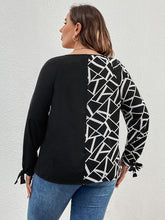 Load image into Gallery viewer, Plus Size Geometric V-Neck Long Sleeve T-Shirt Ti Amo I love you
