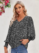 Load image into Gallery viewer, Printed V-Neck Lantern Sleeve Blouse Ti Amo I love you
