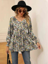 Load image into Gallery viewer, Printed V-Neck Lantern Sleeve Blouse Ti Amo I love you
