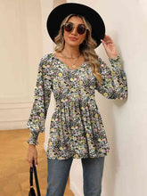 Load image into Gallery viewer, Printed V-Neck Lantern Sleeve Blouse Ti Amo I love you
