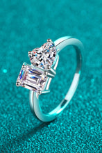 Load image into Gallery viewer, Rhodium-Plated 2 Carat Moissanite Ring Ti Amo I love you
