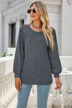 Load image into Gallery viewer, Round Neck Long Sleeve Top Ti Amo I love you
