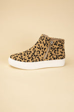 Load image into Gallery viewer, Route-S High Top Leopard Sneakers Ti Amo I love you
