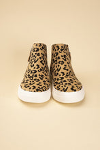 Load image into Gallery viewer, Route-S High Top Leopard Sneakers Ti Amo I love you
