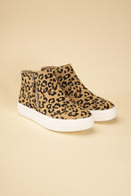 Load image into Gallery viewer, Route-S High Top Leopard Sneakers Ti Amo I love you
