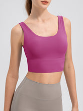 Load image into Gallery viewer, Scoop Neck Wide Strap Active Tank
