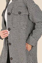 Load image into Gallery viewer, Houndtooth Long Shacket
