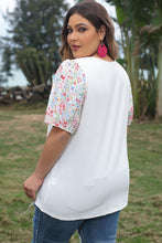 Load image into Gallery viewer, White Contrast Floral Puff Sleeve Ribbed Knit Plus Size Blouse
