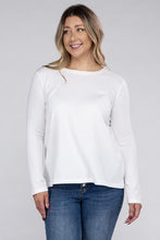 Load image into Gallery viewer, Plus Cotton Crew Neck Long Sleeve T-Shirt
