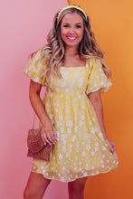 Load image into Gallery viewer, Yellow Boho Flower Jacquard Puff Sleeve Square Neck Mini Dress
