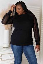 Load image into Gallery viewer, Raglan Sleeve Top
