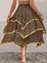 Load image into Gallery viewer, Lace Detail Layered Printed Skirt
