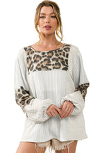 Load image into Gallery viewer, White Leopard Patch Puff Sleeve Textured Blouse
