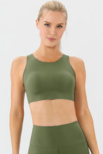 Load image into Gallery viewer, Round Neck Wide Strap Active Bra
