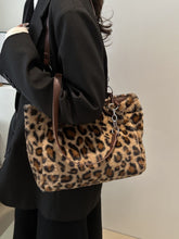 Load image into Gallery viewer, Faux Fur Leopard Shoulder Bag
