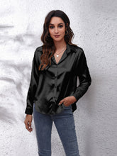 Load image into Gallery viewer, Collared Neck Buttoned Long Sleeve Shirt
