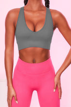 Load image into Gallery viewer, Scoop Neck Wide Strap Active Bra
