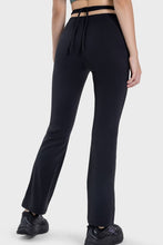 Load image into Gallery viewer, Tied Mid-Rise Waist Active Pants
