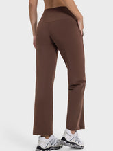 Load image into Gallery viewer, Pocketed High Waist Active Pants
