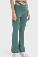 Load image into Gallery viewer, Tied Mid-Rise Waist Active Pants
