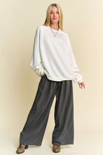 Load image into Gallery viewer, Davi &amp; Dani Round Neck Raglan Sleeve Sweatshirt
