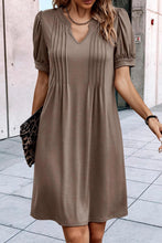 Load image into Gallery viewer, Desert Palm Notched Neck Pleated Puff Sleeve Shift T-shirt Dress
