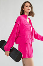 Load image into Gallery viewer, Crinkle Woven Cropped Jacket
