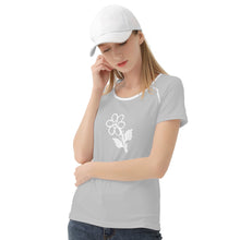 Load image into Gallery viewer, Ti Amo I love you - Exclusive Brand - Silver - White Daisy - Women&#39;s T shirt
