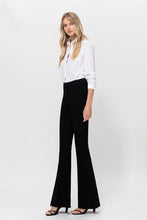 Load image into Gallery viewer, High Rise Super Flare Jeans
