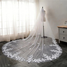 Load image into Gallery viewer, Bridal Embroidered  White Long Trailing Lace Veil
