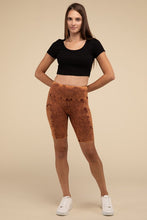 Load image into Gallery viewer, Mineral Wash Wide Waistband Pocket Leggings
