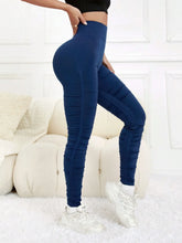 Load image into Gallery viewer, e390338d-1a37-47b9-87da-3cf6bd2366e8-Max
