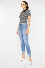 Load image into Gallery viewer, Kancan Distressed Cat&#39;s Whiskers Button Fly Jeans
