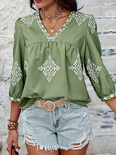 Load image into Gallery viewer, Printed V-Neck Three-Quarter Sleeve Blouse
