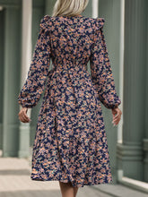 Load image into Gallery viewer, Printed Surplice Long Sleeve Midi Dress
