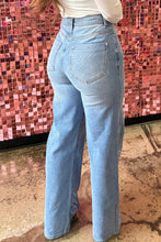 Load image into Gallery viewer, Light Blue Floral Rhinestone Decor High Rise Wide Leg Jeans
