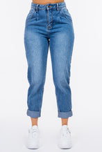 Load image into Gallery viewer, American Bazi High Waist Pleated Waist Mom Jeans
