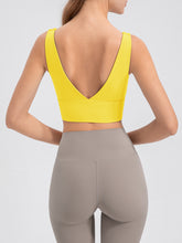 Load image into Gallery viewer, Scoop Neck Wide Strap Active Tank
