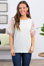 Load image into Gallery viewer, White Contrast Floral Puff Sleeve Ribbed Knit Plus Size Blouse
