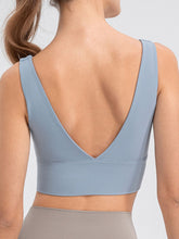 Load image into Gallery viewer, Scoop Neck Wide Strap Active Tank
