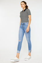 Load image into Gallery viewer, Kancan Distressed Cat&#39;s Whiskers Button Fly Jeans
