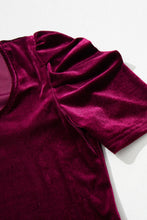 Load image into Gallery viewer, Burgundy Short Puff Sleeve Velvet Top
