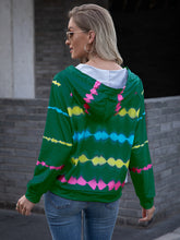 Load image into Gallery viewer, Tie Dye Raglan Sleeve Hoodie
