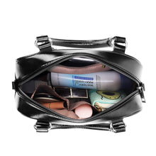 Load image into Gallery viewer, Ti Amo I love you - Exclusive Brand - Amethyst 2 - Double Black Heart -  Shoulder Handbag
